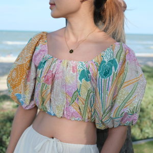 Malibu Crop Top เสื้อครอปแขนพอง
