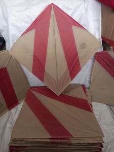 LAYANG LAYANGAN SEOT SUPER UK.54 55 MAIN TARIK