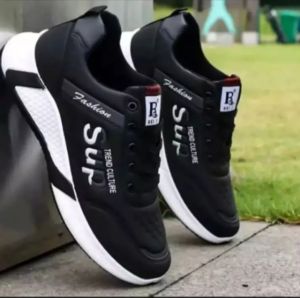 sepatu snaeker casual pria & wanita keren murah terbaru muka timbul distro