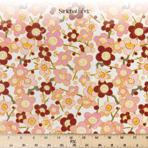 ผ้าคอตต้อน 100% ลายดอกซากุระ หน้ากว้าง 65 นิ้ว ผ้าเมตร ผ้าหลา