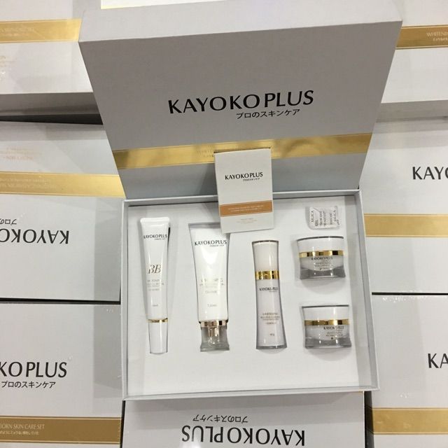 BỘ MỸ PHẨM KAYOKO PLUS DƯỠNG TRẮNG DA - MỜNÁM ,TÀN NHANG 5 MÓN