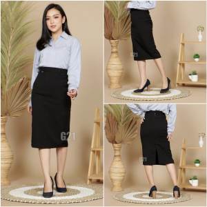 Rok Kerja Pendek Span 7/8 Bahan Hitam Formal Kantor Wanita