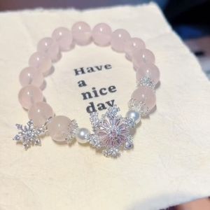 Beaded bracelet paired with metal flower bracelet - versatile stylish jewelry for women. 新中式古风绿松石串珠手链叠戴金属花朵手链百搭气质时尚首饰女