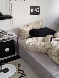 Nordic Style Gray Stone Bed Sheet ins Wind Quilt Cover Set Bedding Quilt Cover Dormitory Three-Piece Set Simple Style LZD