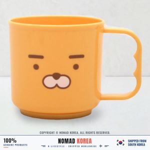 Daiso Korea Kakao Friends Cốc nhựa có quai Little Ryan 200ml màu vàng 7 x 10 cm uống nước súc miệng