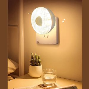 Đèn Led Cảm Biến Chuyển Động 220v-3W Tự Động Chuyển Đổi Ánh Sáng