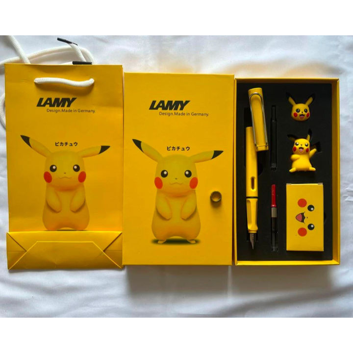 ⭐LAMY✖ピカチュウ⭐スぺシャルBOXエディション！！ポケモンボール型ペン立て LAMYピカチュウスぺシャルBOXエディション！！ポケモンボール型ペン