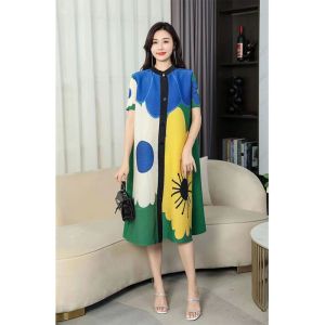 NOVA quality⭐Miyake pleated⭐One person one fold ※Summer new product stand-up collar contrast color big flower Miyake pleated mid-length short-sleeved shirt skirt 2022 slim single-breasted dress