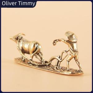 [Oliver Timmy] 1 Piece Vintage Home Ornament Collection Of Tea Pet Brass Carving Handholds Metal Crafts Old Farmer And Cow Living Room Decoration