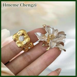 Hmeme Gold And White Contrast Glaze Tulip Flower Ring INS High-end Square Women Finger Ring Jewelry Gifts