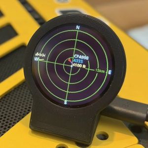 LONGB Màn hình lưới sonar Thiết bị theo dõi chuyến bay Sử dụng nguồn điện USB. Vỏ máy in 3D Màn hình radar máy bay  Hiển thị theo thời gian thực. Hệ thống theo dõi chuyến bay ADS-B Trang trí theo chủ đề máy bay