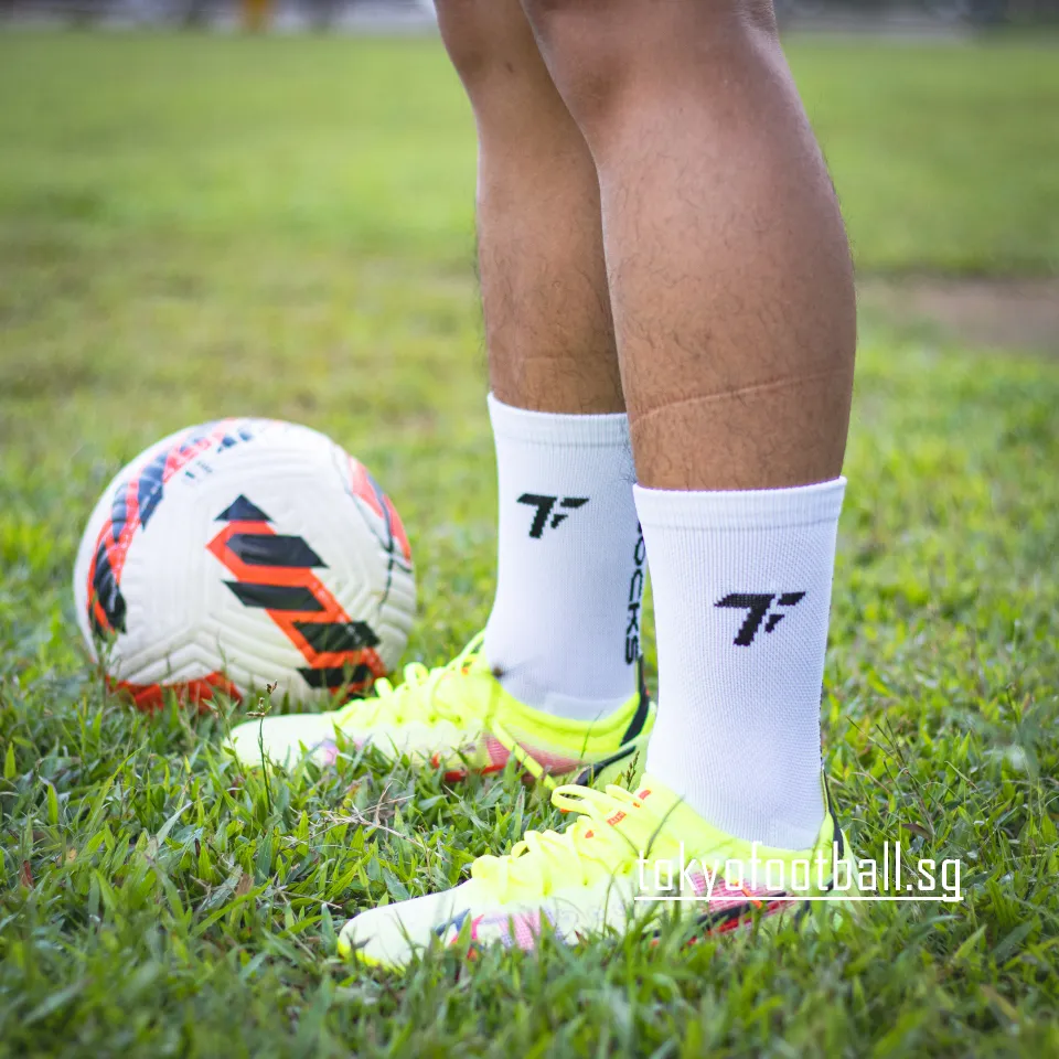 TF SOCKS CLASSIC 2024 - ANTI SLIP SPORTS GRIP SOCKS FOR SOCCER FOOTBALL  RUGBY BASKETBALL TENNIS RUNNING TRUSOX TAPEDESIGN SOXPRO FALKE LIITEGUARD