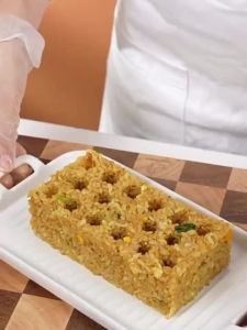 Honeycomb Coal Mold Household Manual Press Mold for Rice Cake Coal Ball Making Kitchen Tool