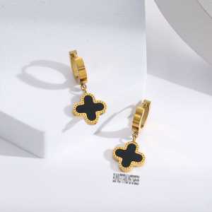 ANTING JEPIT TITANIUM BUNGA HITAM KCL ANTI LUNTUR & ANTI KARAT