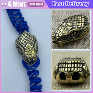 Handmade Copper Snake Head Pendant Vintage Keychain Carved Retro Brass Snake Key Chain Belt Hang Hook Buckle Keyring Accessories