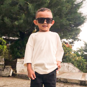 Kaos Polos Anak Baju Anak Oversize Terbaru Bahan Katun Lengan Pendek Usia 1-5 Tahun