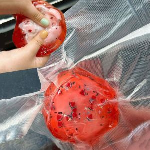 STARRY Satisfying Sound Crispy Squishy Ball Non-bounce Shapable Wax Crunchy Squishy Boys Girls Handmade Sensory Fidget Ball Kids Adults