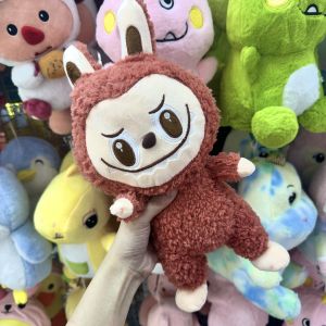 พร้อมส่ง ตุ๊กตาลาบูบู Labubu 10สี35ซม น่ารักทุกสีเลยส เหมาะสำหรับให้เป็นของขวัญตุ๊กตาลาบูบูLabubu ไตล์ฮอต ตุ๊กตาการ์ตูนสุดน่ารัก หลายสีน่ารักมาก