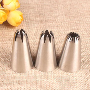 Ginca 3PCs Cream Cake Icing Piping Cupcake Nozzles Pastry Tips Fondant Cake Decor