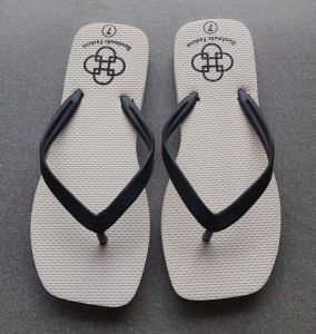 dép xỏ ngón nữ chất liệu cao su quai dẻo mềm mang êm chân siêu bền size 35-39.