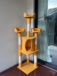 Garukan Kucing Cat Condo Cat Tree Scratcher Mainan Kucing Panjatan Kucing Kekinian