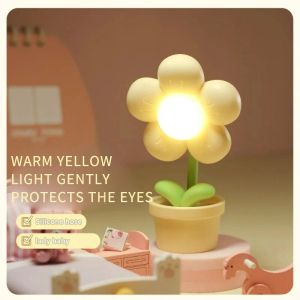 Flower Shaped LED Night Light Cute Small Table Lamp Desktop Ornament Bedside Bedroom Ambient Lights Children Toy Holiday Gift