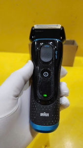Máy cạo râu nội địa Nhật Braun S5 (5749) (mã 98)_Hàng nội địa Nhật đã qua sử dụng