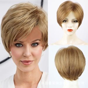 ข้ามพรมแดนยุโรปและอเมริกาสีขาววิกผมผู้หญิงปุยสีน้ำตาลทองสั้นเฉียงหน้าม้าเส้นใยเคมีหมวกสั้น wigs