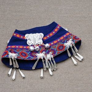 SDFSF Adjustable Zhuang Ethnic Style Pet Dress Imitation Silver Jewelry Vintage Cat Dog Shawl Hat Creative Comfortable Pet Cosplay Costume For Small Medium Large Dogs