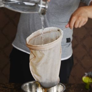 JE.ID Saringan Thai Tea Kopi Teh  - Filter Multifungsi & Elegan Lebih Memaksimalkan Hasil Saringan Dengan Pegangan Besi Yang Kokoh Dan Bisa Digunakan Berulang - Ulang Kali