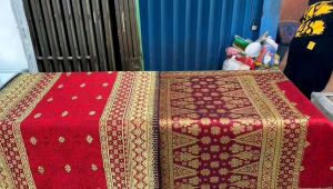 SONGKET TENUN PALEMBANG MAROOM MOTIF BUNGA CINA
