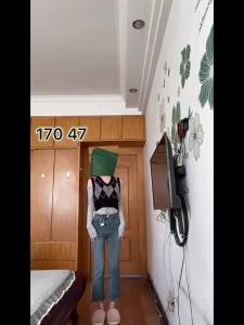 COD  Quần Bò Ống Loe Siêu Nhỏ Cổ Điển Xẻ Tà Quần Chín Tấc Ống Đứng Dễ Phối Tôn Dáng Tôn Dáng Cạp Cao Mẫu Mới Mùa Thu Cho Nữ Sành Điệu  Sem