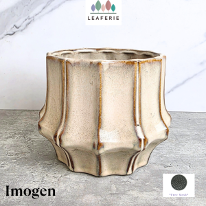 The Leaferie Imogen plant pots. flowerpot . flowerpots . flower pot . planter . planters . Ceramic