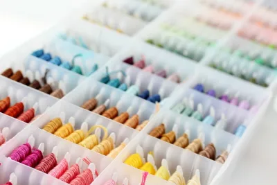 DMC thread storage box (for bobbins)