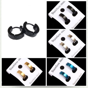 1pcs Small Simple Circle Hoop Earrings Stainless Steel Huggie Hoop Earrings for Men Women Round Earrings Helix Cartilage Piercings Earrings(not 1 pair)