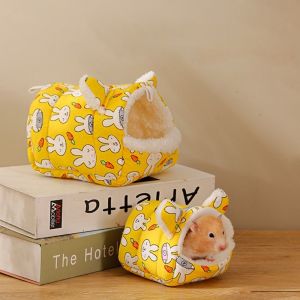 PUZHE นุ่มนุ่มๆ บ้านผ้าฝ้ายหนูแฮมสเตอร์ ผ้าคอตตอน อบอุ่นและอบอุ่น รังหนูแฮมสเตอร์ที่อบอุ่นในฤดูหนาว รังหนูตะเภา พร้อมตะขอเกี่ยว ที่แขวนหนูตะเภา สำหรับหนู/หนู/เม่น