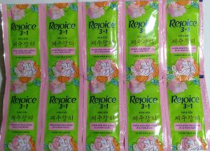 Lốc 5 dây 10 gói - Dầu Gội Rejoice Hương Hoa Hồng Jeju Hàn Quốc