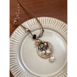 Forest Style Mother-of-Pearl Pearl Flower Vintage Western Style Long Sweater Niche Versatile New Chinese Ethnic Necklace Accessories