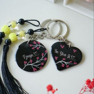 Gantungan Kunci Aesthetic Bisa Custom Nama - Akrilik Premium Dilapisi Resin Epoxy