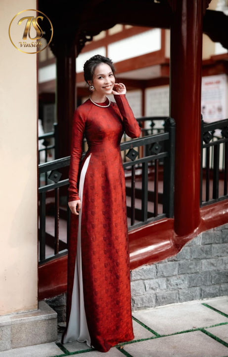VẢI ÁO DÀI LỤA TƠ TẰM HỌA TIẾT LÁ DÂU CHỈ Áo Dài