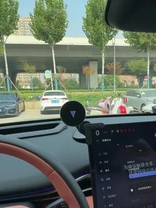 ที่วางศัพท์มือถือ Changan DEEPAL S05 ฐานแม่เหล็กพิเศษสำหรับหน้าจอ อุปกรณ์ตกแต่งรถยนต์ที่ปรับแต่ง