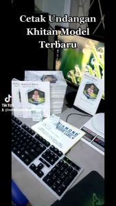 Undangan Khitan & Cetak Undangan Kilat: Harga Hemat & Desain Kustom