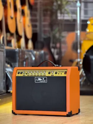 แอมป์กีต้าร์ Mr.7 รุ่น GA-40W / GA-15W มีช่องต่อไมค์ ร้องพร้อมเล่นกีตาร์ได้พร้อมกัน แอมป์กีต้าร์ มีเอฟเฟคในตัว | รับประกันสินค้า