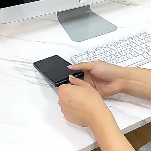 ตัวหนีบสายชาร์จไม่หลุด ช่วยให้โต๊ะไม่รกอีกต่อไป จัดระเบียบสายไฟ สายชาร์จ สายปลั๊กต่าง ๆ