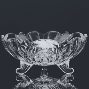 Lead free Glass fruit Bowl - Three-legged Glass Large Fruit Bowl