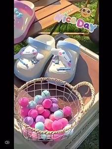 [Free Shipping] 2025 New Style Cute And Non-Slip Thick-Soled Cartoon-Themed Height-Increasing Outdoor Wear Slip-On Sandals With A Closed-Toe Design