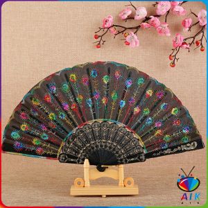 AIK พัดลูกไม้ ปักด้วยเกล็ดกลิตเตอร์ พัดแต่งขอบลูกไม้สีดำ Lace Folding fan