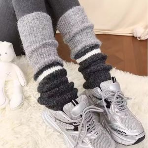 New Thickened Knitted Leg Warmers Winter Warm Soft Middle Tube Socks Fashion Harajuku Style Cashmere Hosiery Womens Stockings