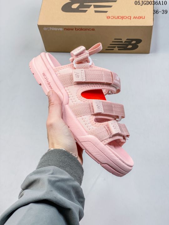 New balance sandals store pink