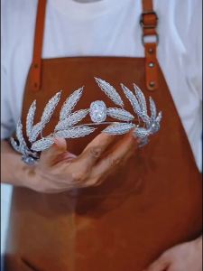 Crystal Zircon Leaf Design Wedding Tiara Bridal Headband Elegant Hair Accessory for Brides